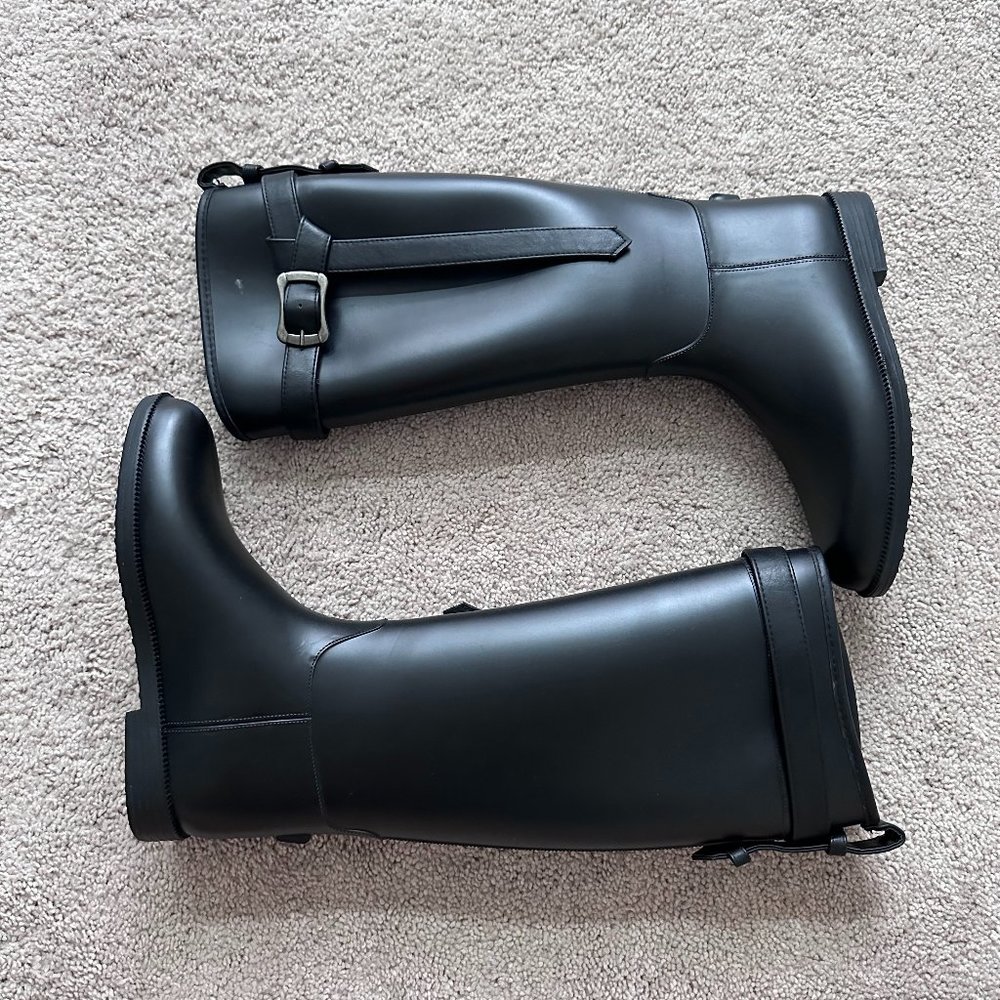 Women's Classic Formal Black Knee High Rain Boots (Size 6)